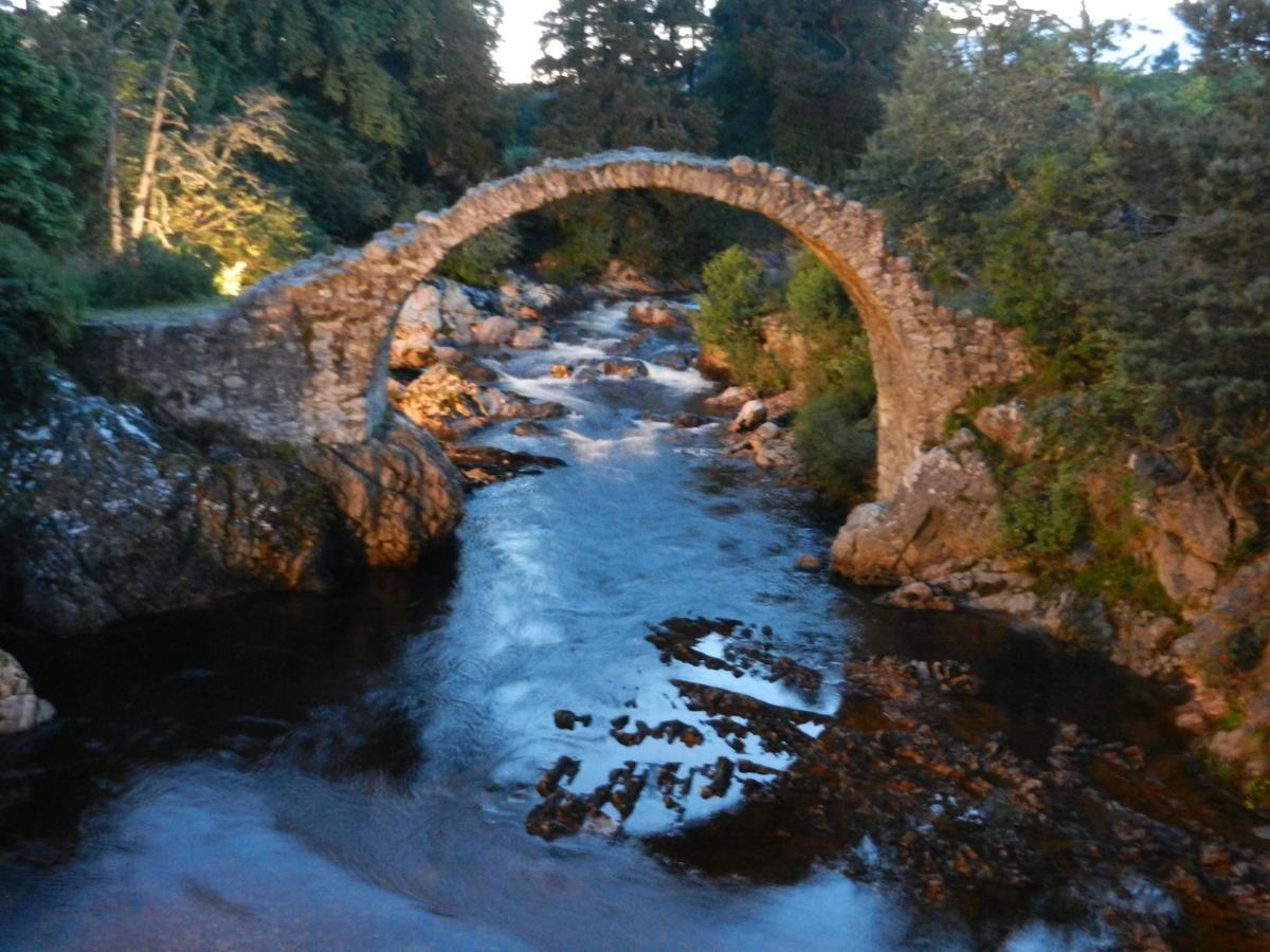 Carrmoor Guest House Carrbridge Bagian luar foto